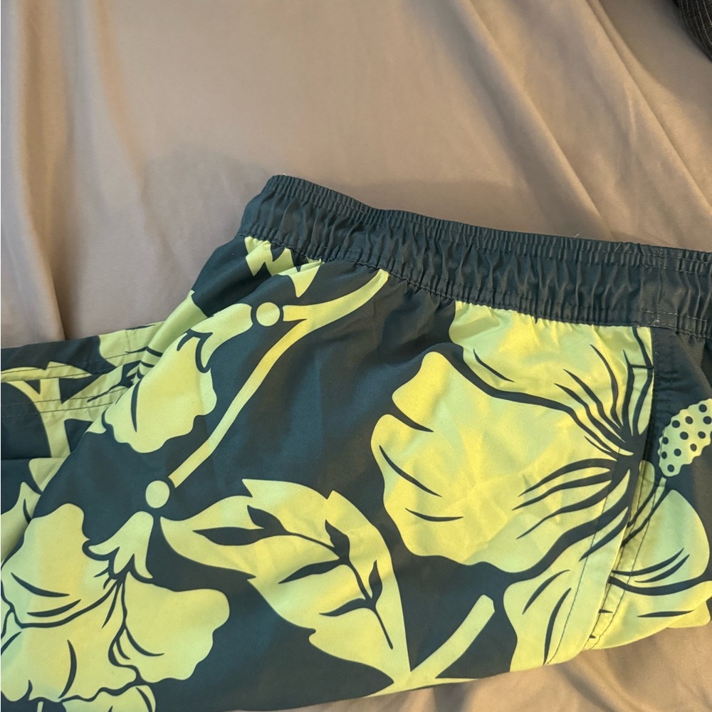 No Boundaries Lime and Green Mesh Shorts